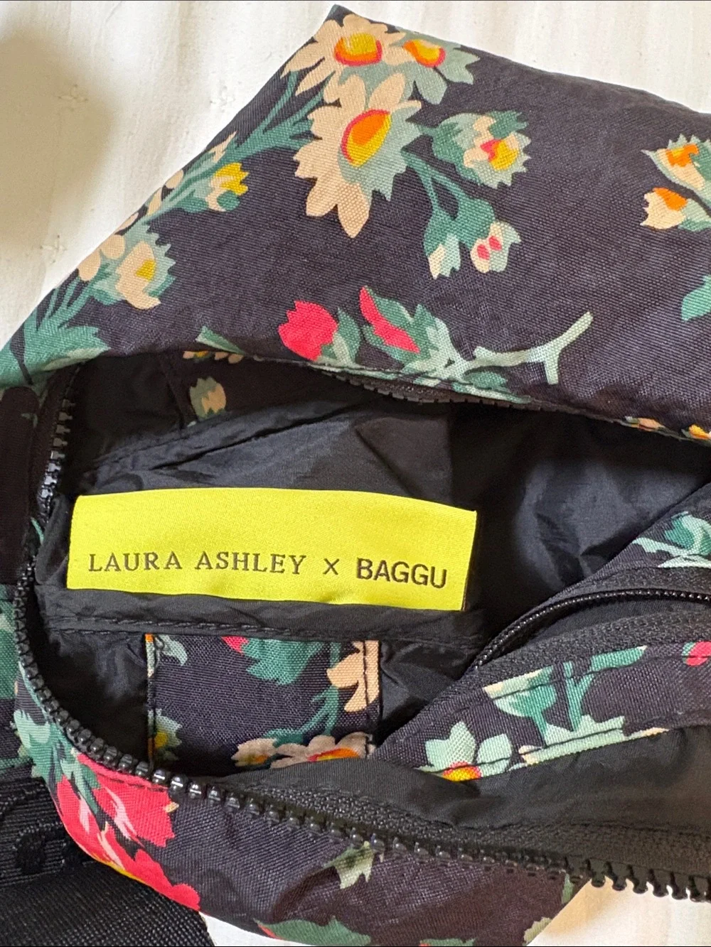 BAGGU shoulder bag